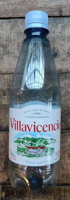 Agua Villavicencio con gas